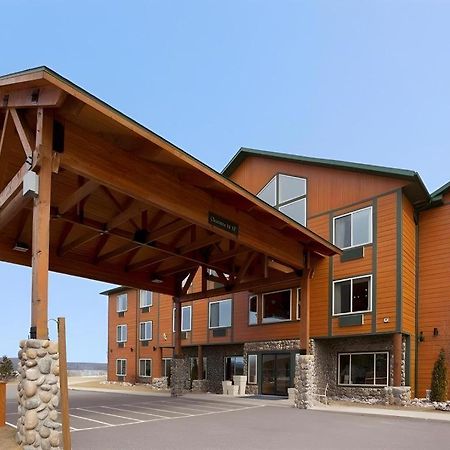 Holiday Inn Express Munising-Lakeview Hotel By Ihg Buitenkant foto